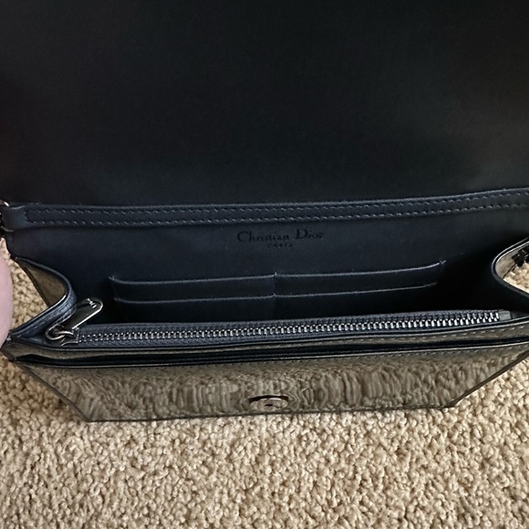 Christian Dior Metallic Patent Micro-Cannage Diorama Wallet on Chain Pouch, Gray - Picture 6 of 16